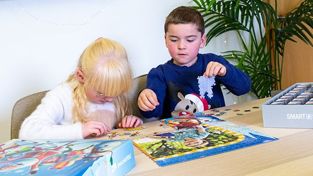 Le cadre adapté au puzzle du calendrier de l'Avent pour enfants